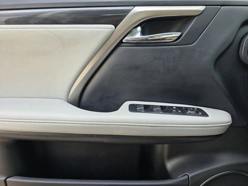Used 2019 Lexus RX 350 FWD w/ Accessory Package image 21