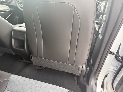 New 2026 Chevrolet Trax LT w/ Sunroof Package image 38