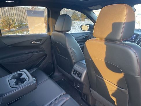 Used 2024 Chevrolet Equinox RS w/ RS Leather Package image 39