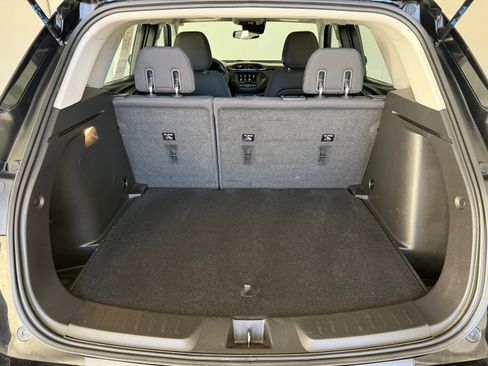 Used 2022 Chevrolet TrailBlazer LS image 38