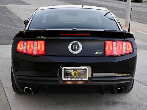 Used 2012 Ford Mustang GT Premium w/ HID Headlamps & Security Pkg image 5