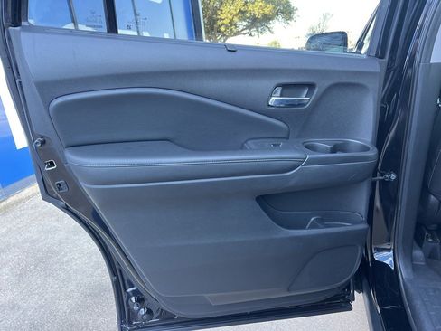 Used 2019 Honda Pilot Touring image 24