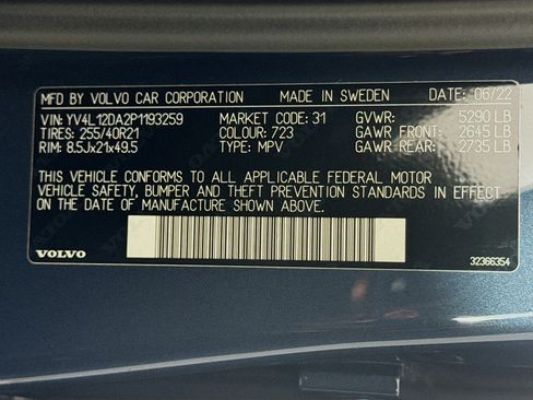 Used 2023 Volvo XC60 B5 Ultimate w/ Protection Package Premier FWD image 40