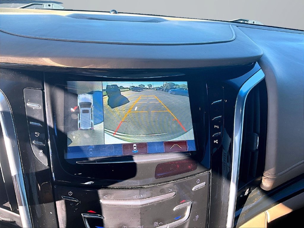 Used 2018 Cadillac Escalade ESV Platinum AWD/4WD image 20