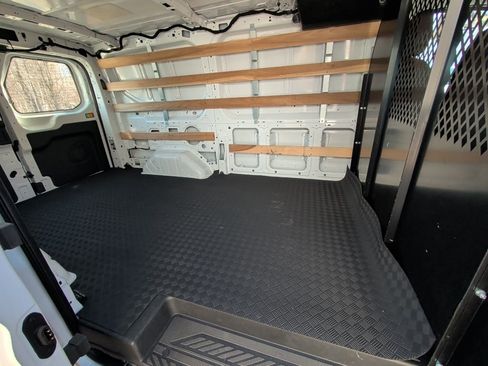 Used 2024 Ford Transit 250 Low Roof AWD w/ Exterior Upgrade Package image 14