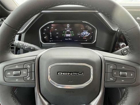 New 2026 GMC Sierra 2500 Denali Ultimate image 19