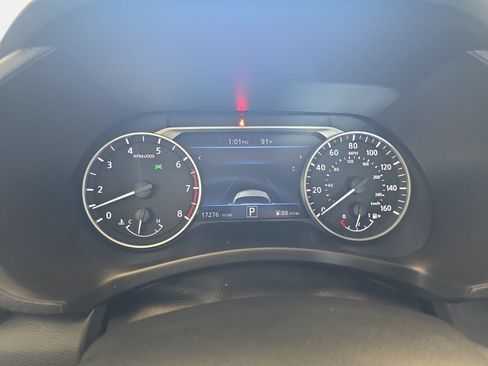 Used 2023 Nissan Sentra SV w/ All-Weather Package FWD image 18