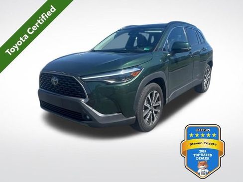 Used 2022 Toyota Corolla Cross XLE w/ Convenience Package image 1