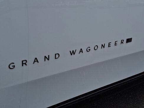 New 2026 Jeep Grand Wagoneer Limited AWD/4WD image 21