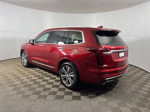 Used 2020 Cadillac XT6 Premium Luxury image 4