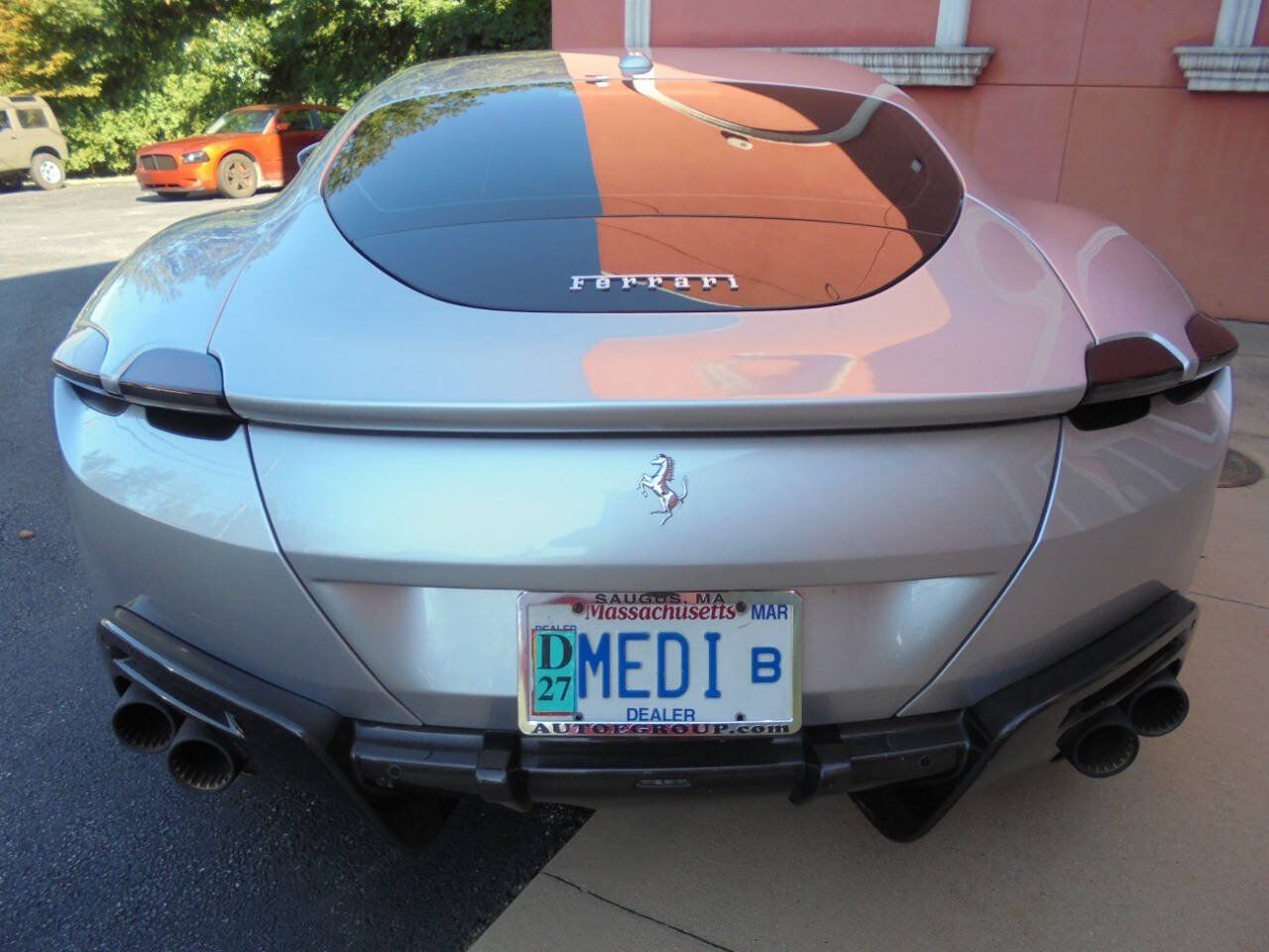 Used 2021 Ferrari Roma RWD image 5