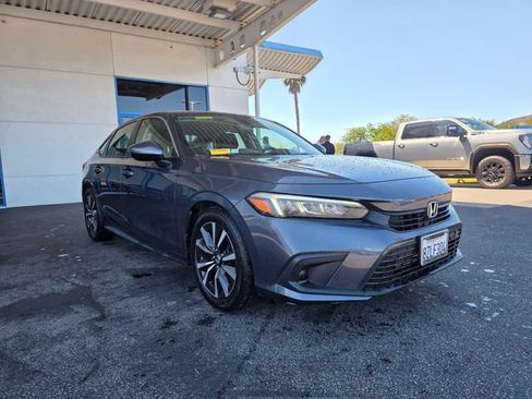 Used 2022 Honda Civic EX image 4