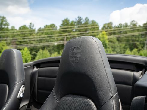 Used 2016 Porsche 911 Carrera S RWD image 35