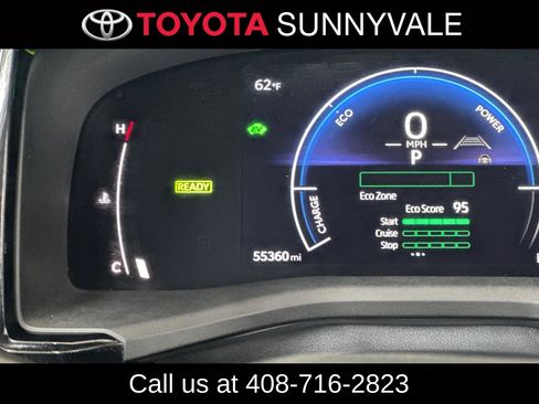 Used 2025 Toyota Camry LE FWD image 28