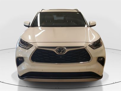 Certified 2021 Toyota Highlander Platinum