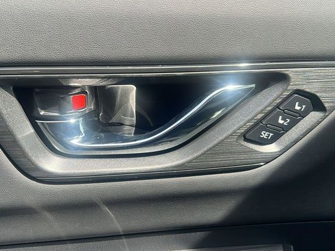 New 2026 Subaru Outback Touring XT image 9