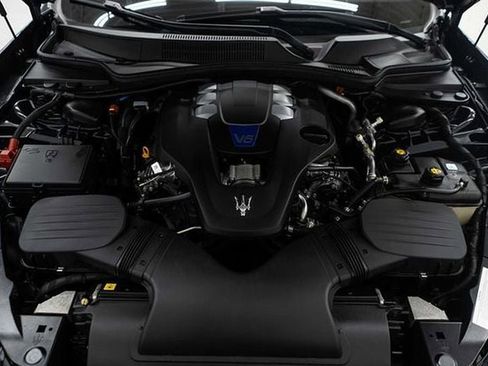 Used 2022 Maserati Ghibli Modena Q4 image 36