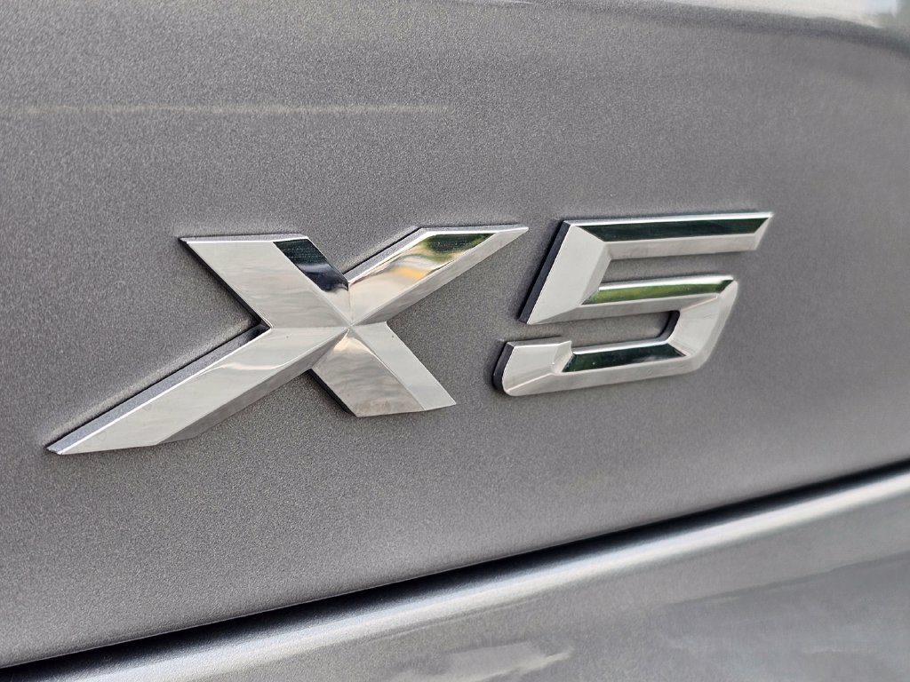 Certified 2024 BMW X5 xDrive40i w/ Premium Package AWD/4WD image 12