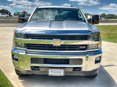 Used 2015 Chevrolet Silverado 2500 LT w/ LT Convenience Package AWD/4WD image 7