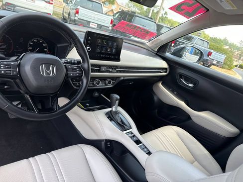 Certified 2025 Honda HR-V EX-L image 24