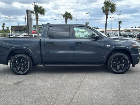 New 2026 RAM 1500 4x4 Crew Cab image 7