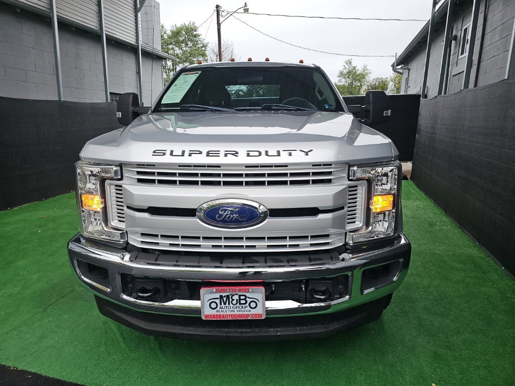 Used 2018 Ford F350 XL w/ Power Equipment Group AWD/4WD image 8