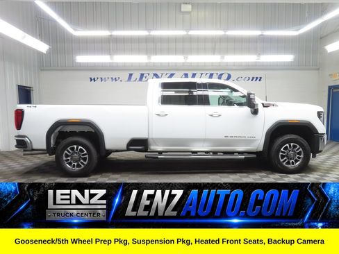 Used 2025 GMC Sierra 2500 SLE w/ SLE Convenience Package AWD/4WD image 1