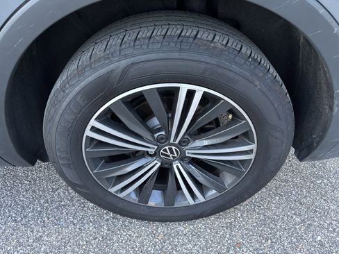 Used 2024 Volkswagen Tiguan Wolfsburg Edition image 5