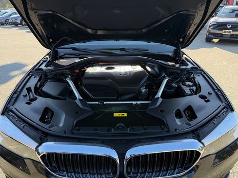 Used 2020 BMW 530e image 31