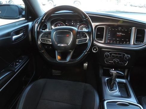 Used 2022 Dodge Charger Scat Pack RWD image 19