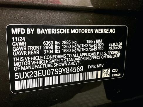Certified 2025 BMW X5 xDrive40i w/ Parking Assistance Package AWD/4WD image 33