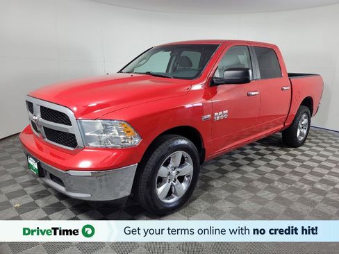 Used 2018 RAM 1500 Classic SLT AWD/4WD image 1