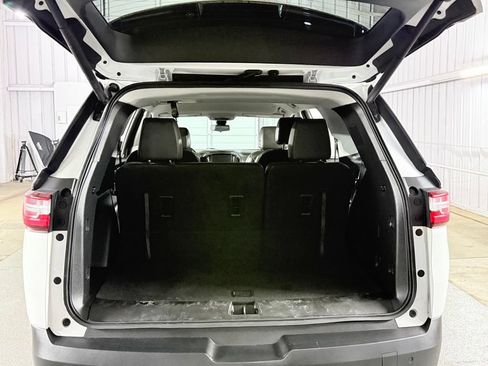 Used 2020 Chevrolet Traverse RS FWD image 23