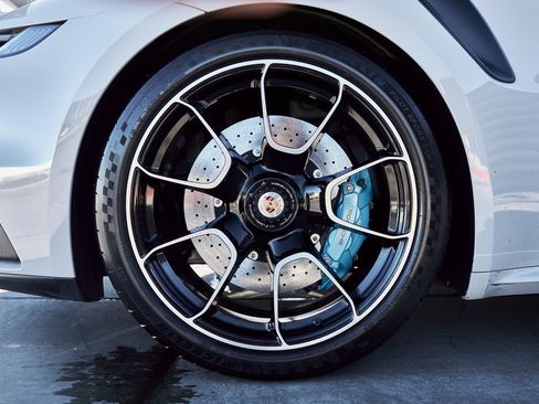 Used 2021 Porsche 911 Turbo S image 20