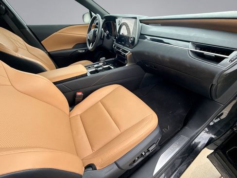 Used 2025 Lexus RX 350 FWD w/ Technology Package image 15