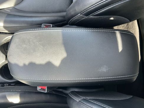 Used 2022 Jeep Cherokee Limited image 29