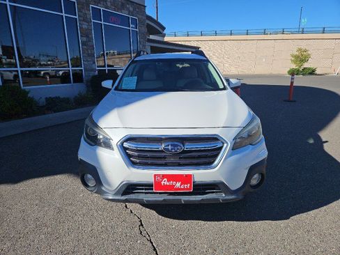 Used 2019 Subaru Outback 2.5i Premium w/ Popular Package #2 image 7