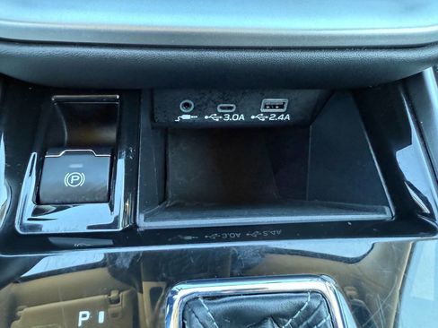 Used 2024 Subaru Outback Limited image 40