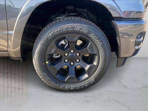New 2026 RAM 1500 Big Horn AWD/4WD image 29