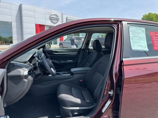 Certified 2023 Nissan Altima 2.5 SV AWD/4WD image 12