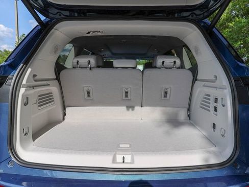 New 2026 Buick Enclave Avenir w/ Super Cruise Package FWD image 30