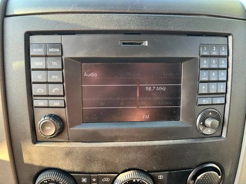 Used 2017 Mercedes-Benz Sprinter 3500 image 31