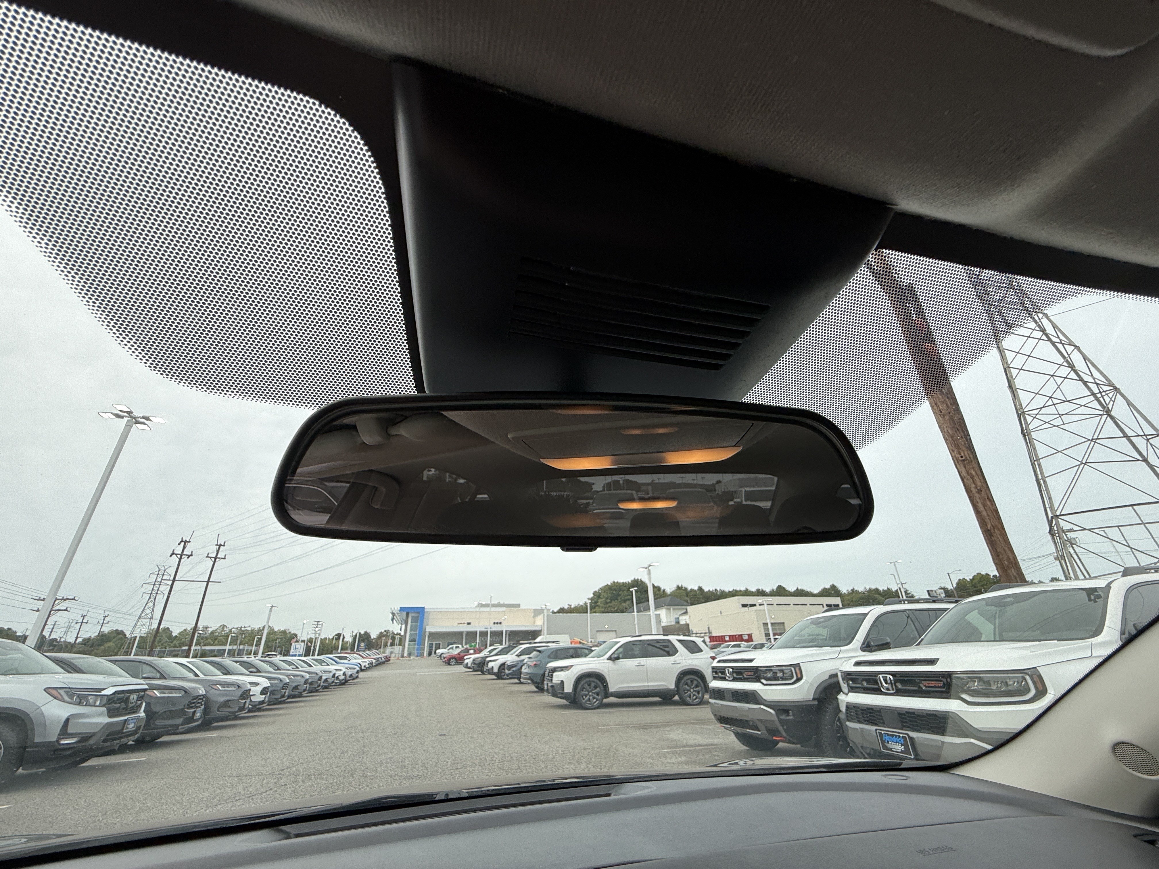 Used 2025 Nissan Sentra S FWD image 27