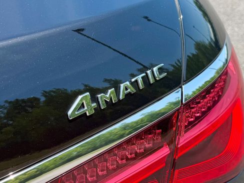 Used 2022 Mercedes-Benz S 580 4MATIC Sedan image 61