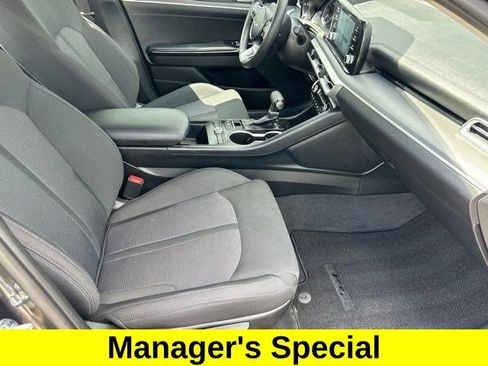 Used 2024 Kia K5 LXS FWD image 43