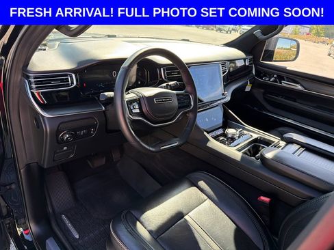 Used 2024 Jeep Grand Wagoneer Series II Obsidian w/ Quick Order Packagew 28T AWD/4WD image 11