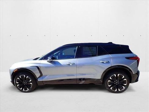 New 2025 Chevrolet Blazer EV RS w/ Super Cruise Package image 3