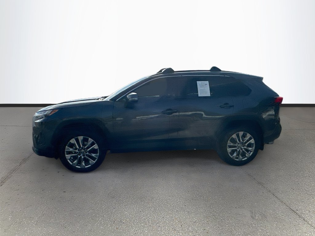 Used 2024 Toyota RAV4 XLE Premium FWD image 4