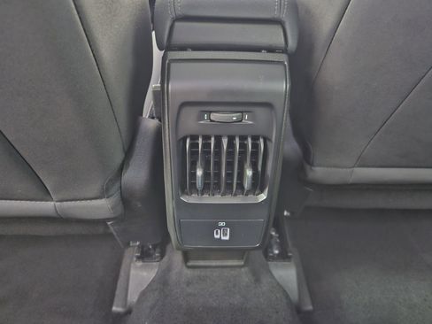 Used 2025 Alfa Romeo Tonale AWD/4WD image 35