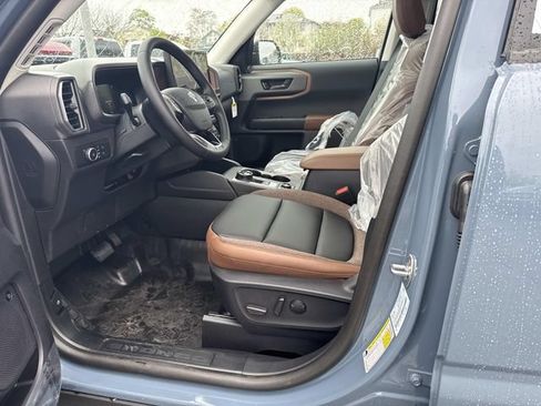 New 2026 Ford Bronco Sport Outer Banks w/ Sasquatch Outer Banks Package AWD/4WD image 9